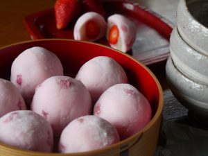 Japanese Confectionery : Daifuku-mochi & Dorayaki @ theMatchaGreen
