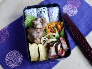 Bento making (evening/soir) @ Echandens (Vaud)